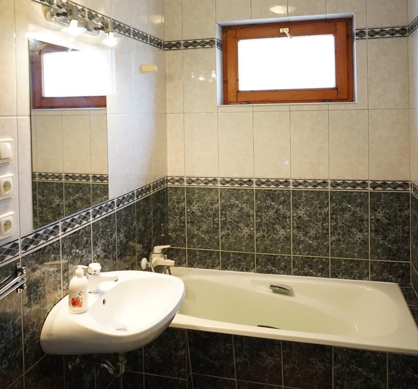 Vamosi Vendeghaz Daire Nemesvámos Dış mekan fotoğraf