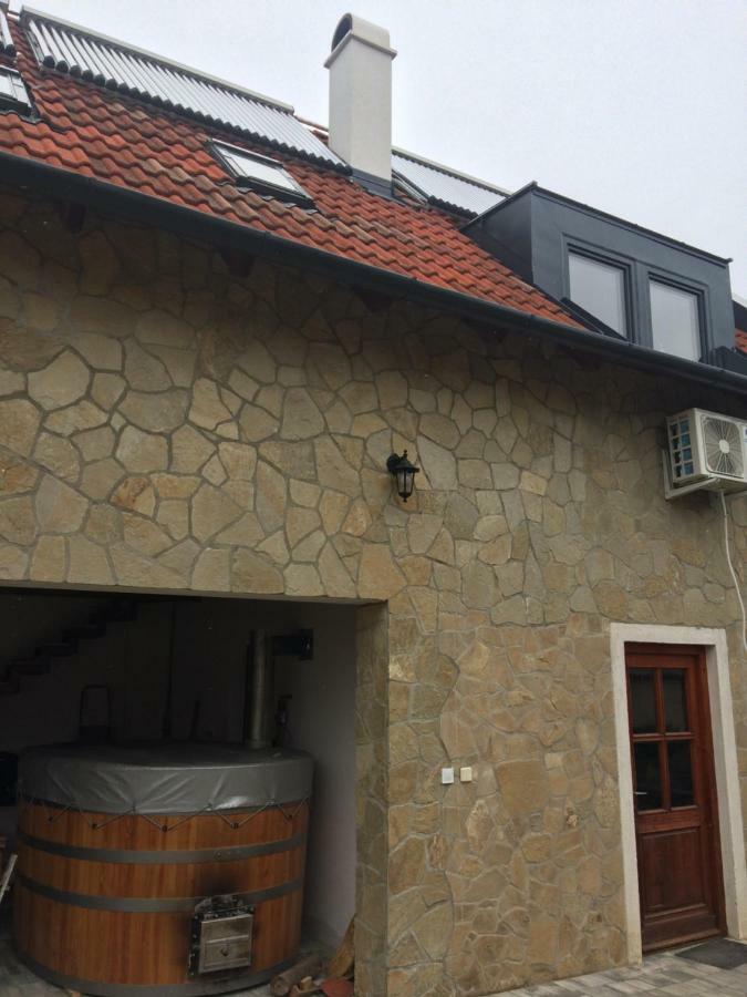Vamosi Vendeghaz Daire Nemesvámos Dış mekan fotoğraf